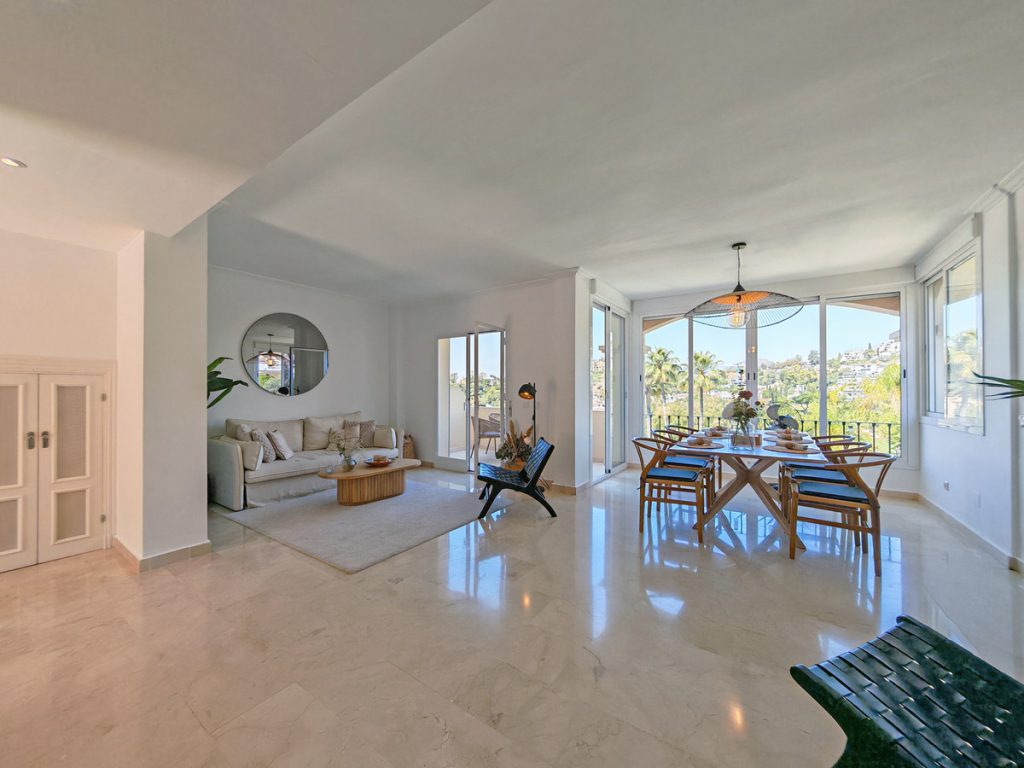 Apartment in Benahavís