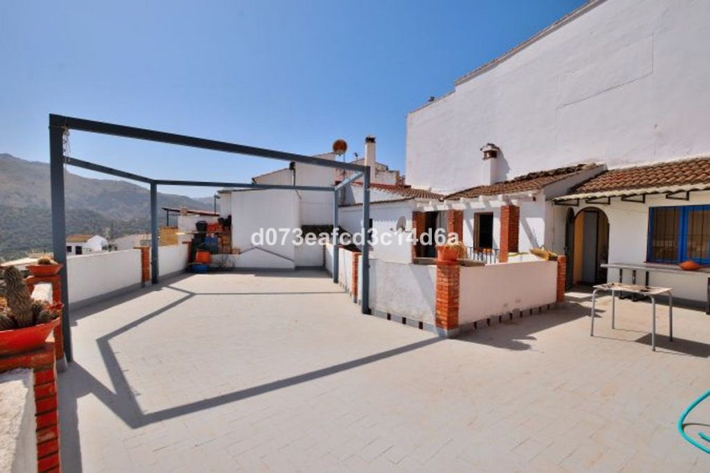 Town house in Benaoján