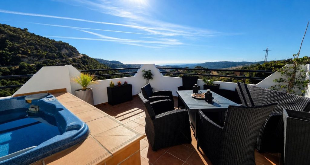 Villa in Casares