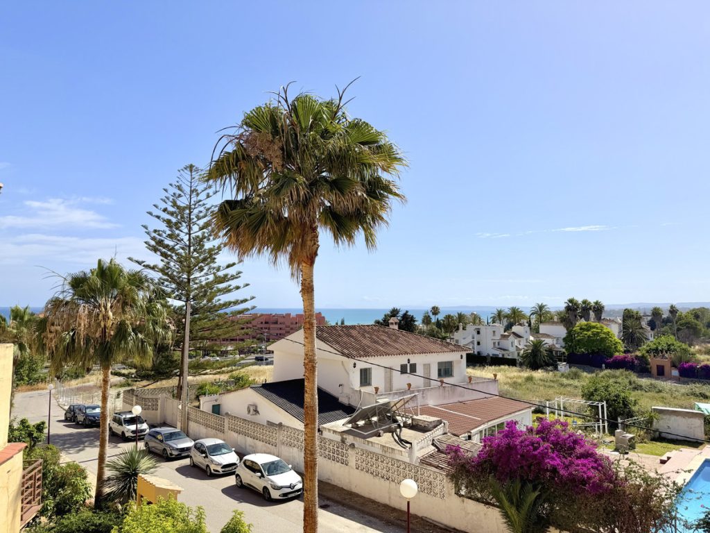 Town house in Estepona
