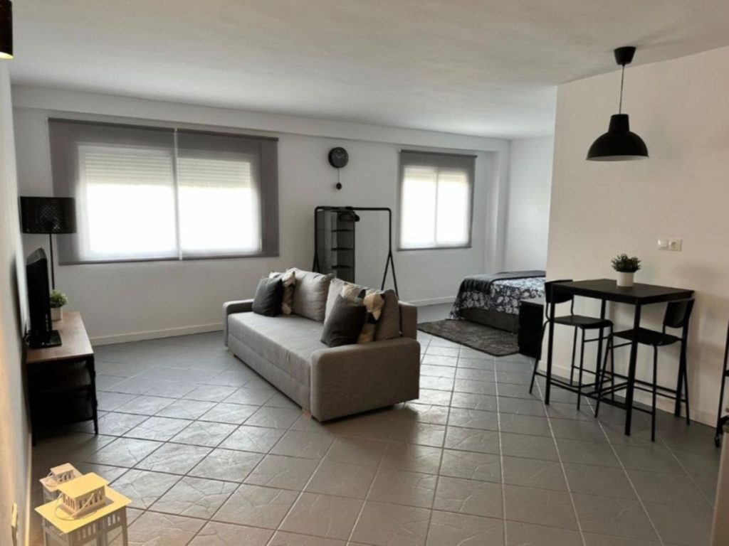 Apartment in Monda