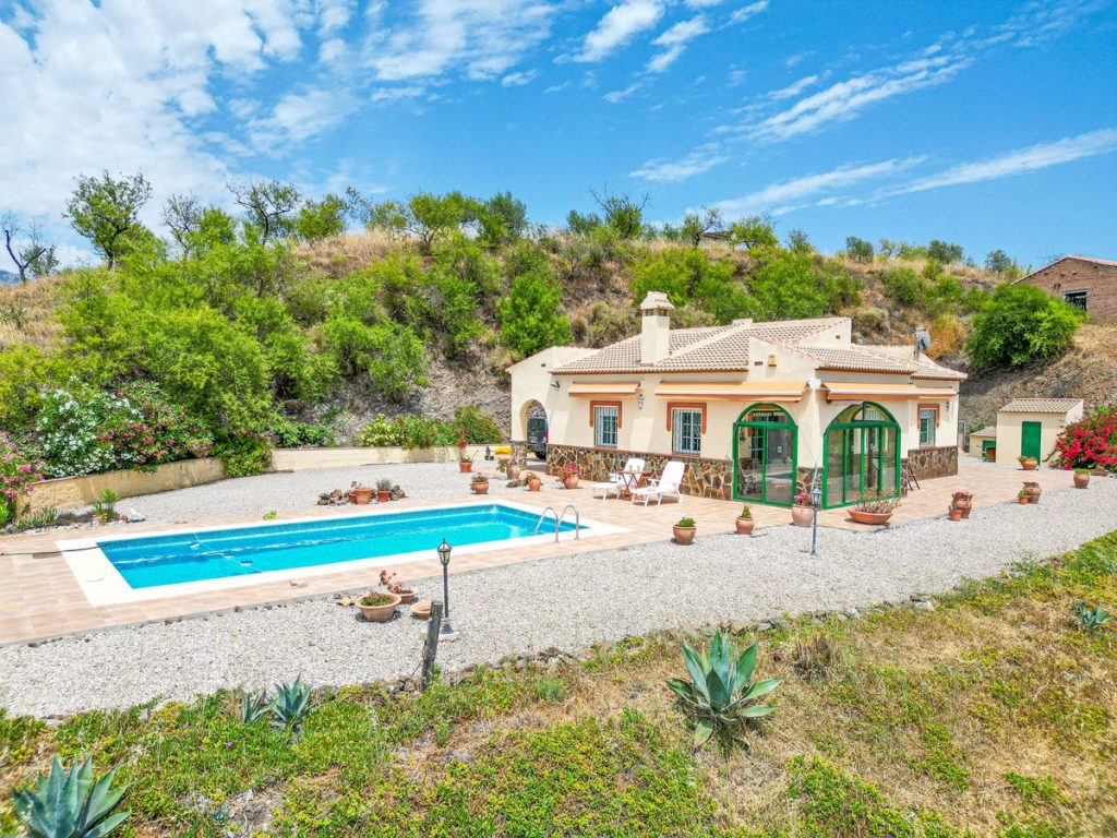 Villa in Arenas