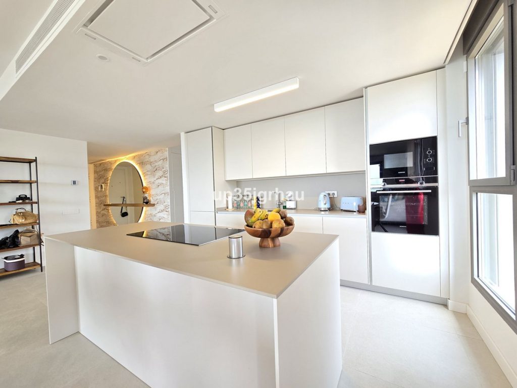Apartment in Estepona