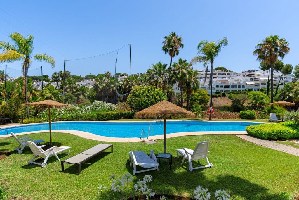 Apartment in Benahavís