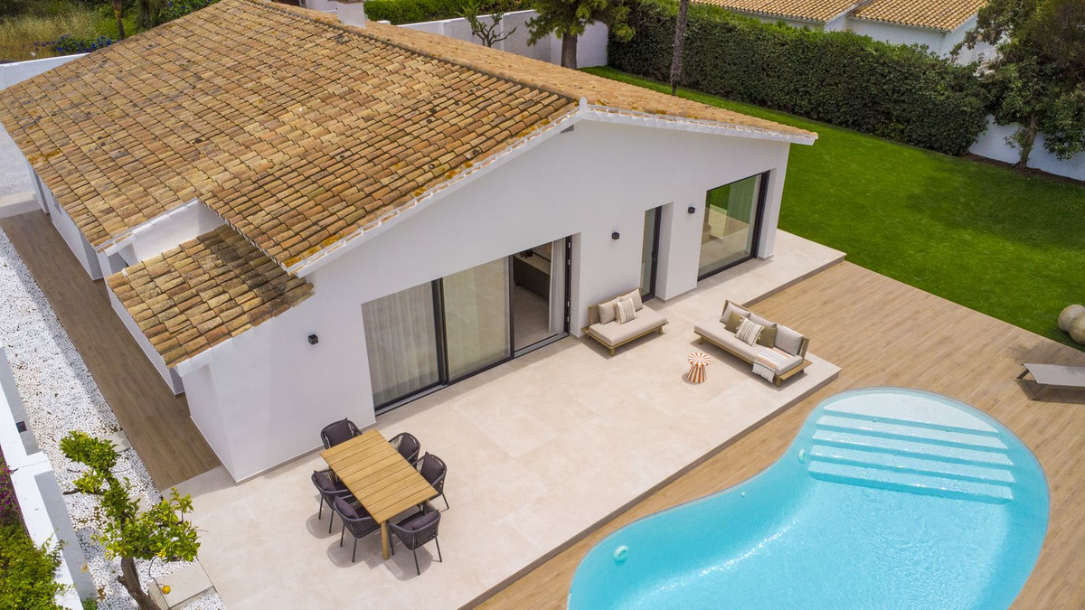 Villa in Atalaya