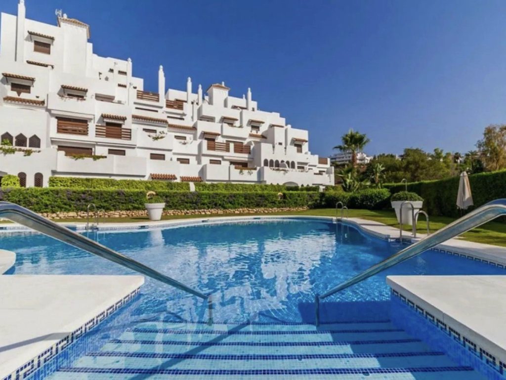 Apartment in Estepona