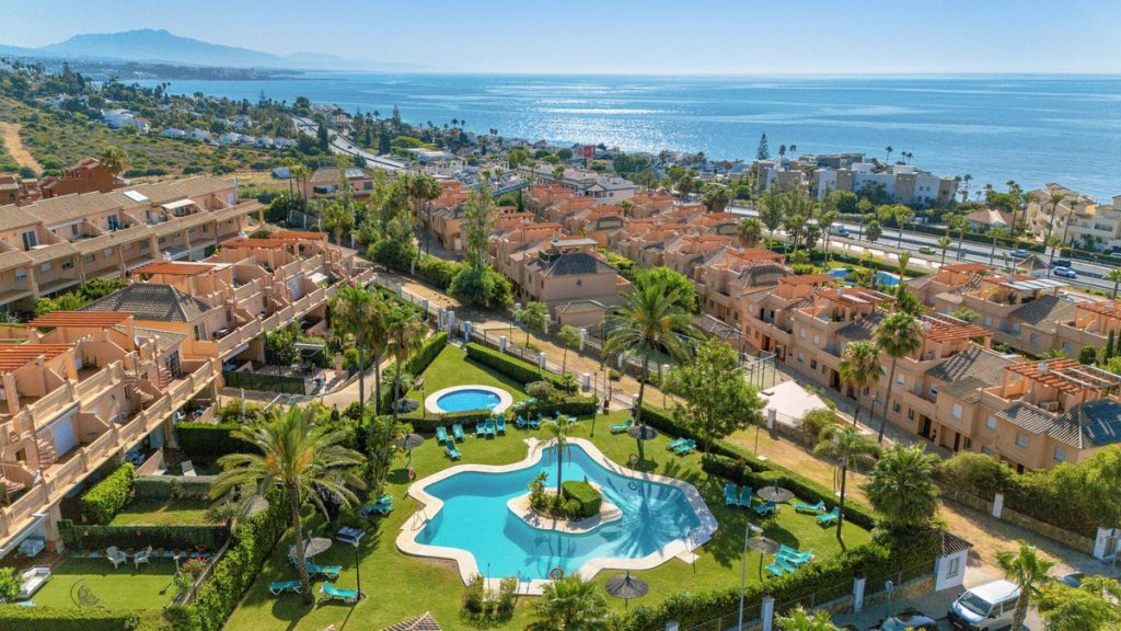 Villa in Estepona