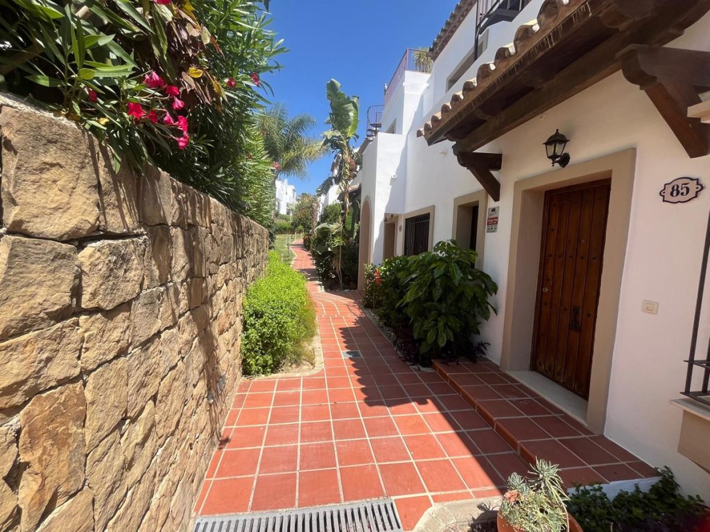 Town house in Estepona