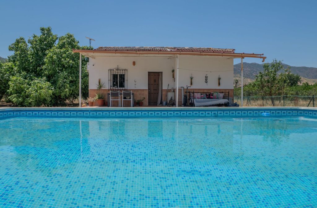 Country house in Alora