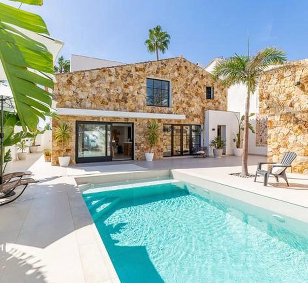 Villa in Estepona