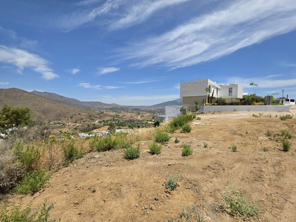 Land in Mijas