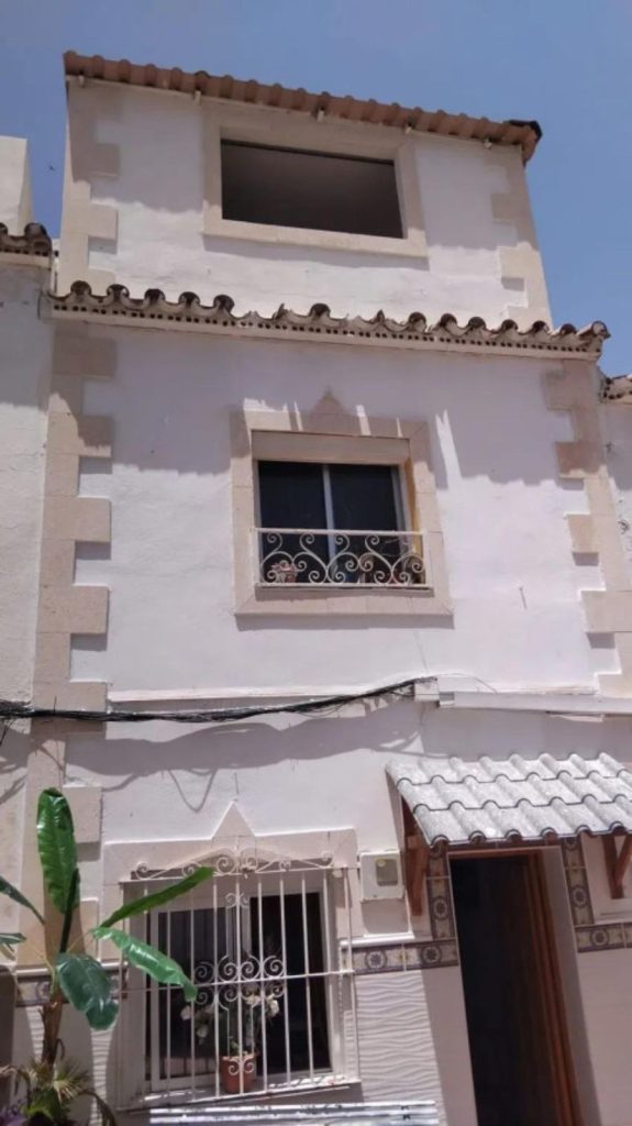 Town house in Estepona