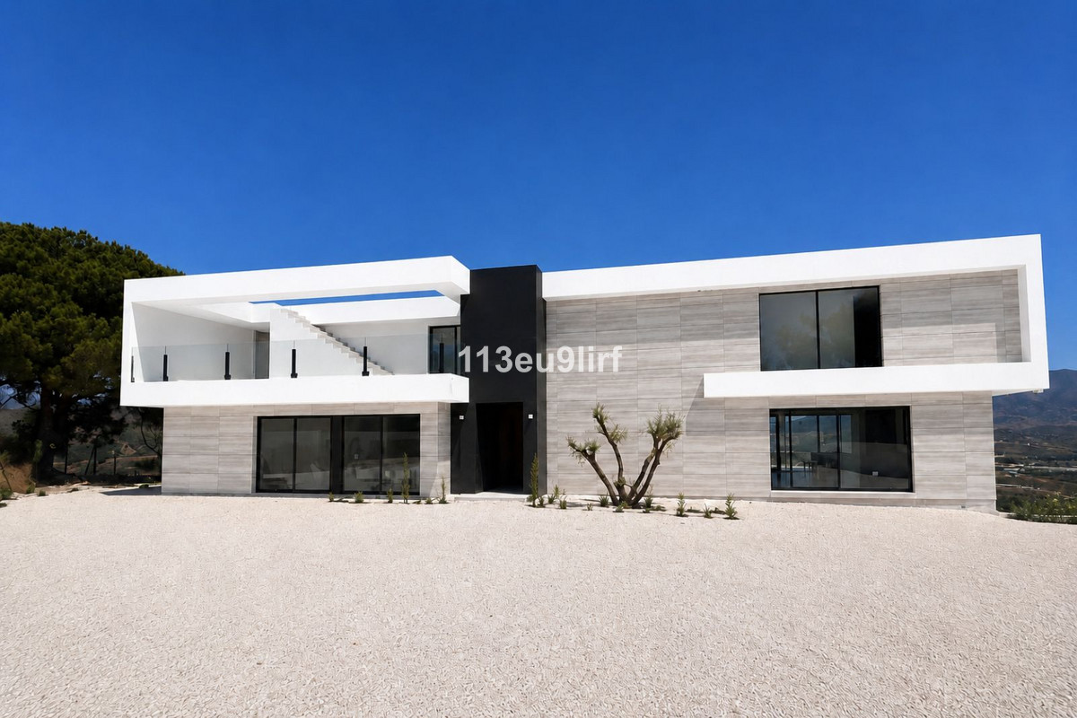 Villa in La Cala Golf