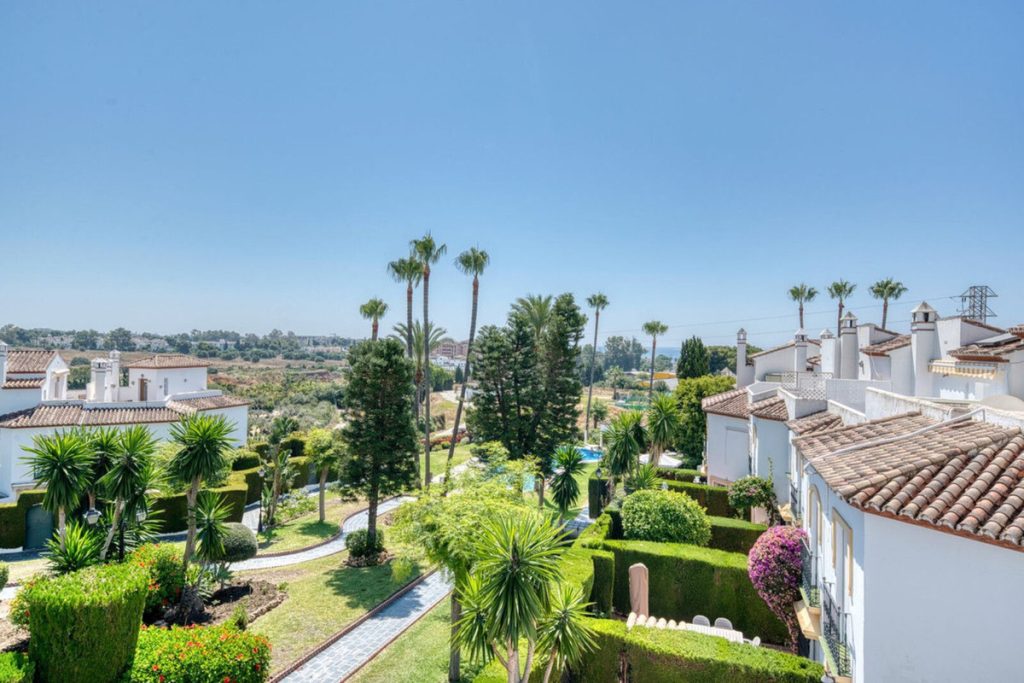 Town house in Estepona