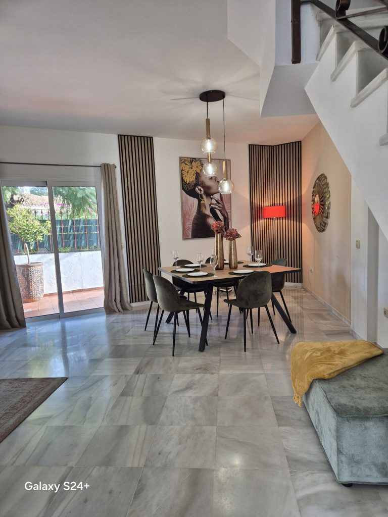 Town house in Estepona