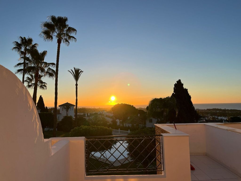 Apartment in El Paraiso