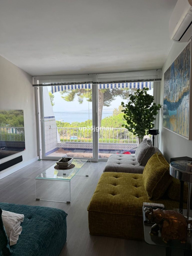 Apartment in Estepona