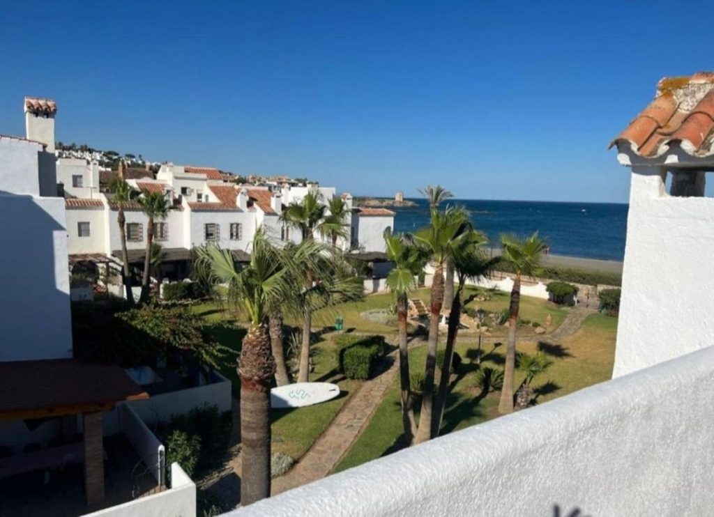 Town house in Casares