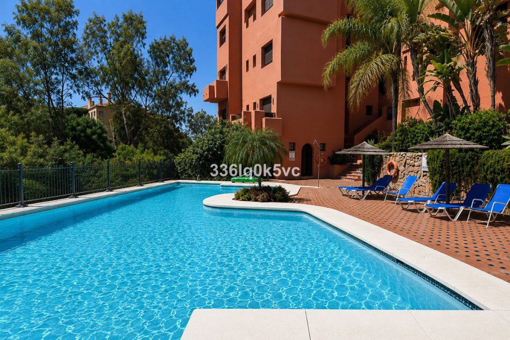 Apartment in Benahavís