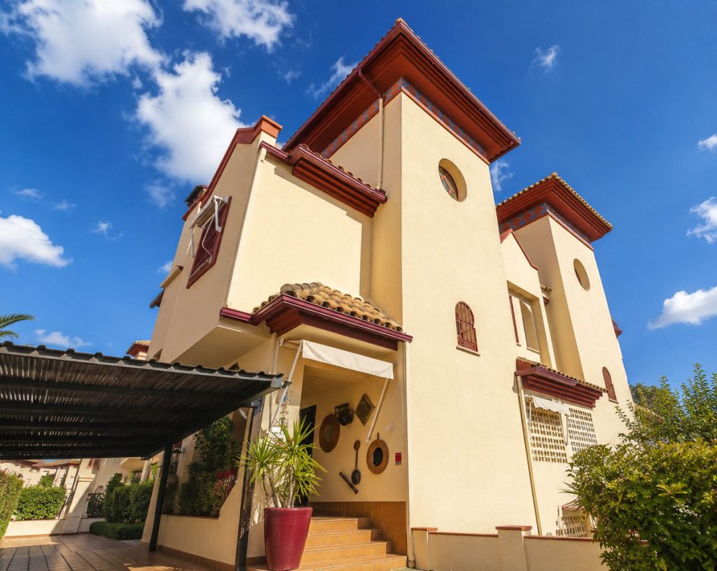 Town house in Benalmadena