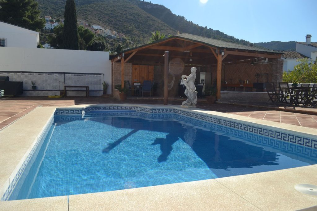 Commercial property in Alhaurín de la Torre