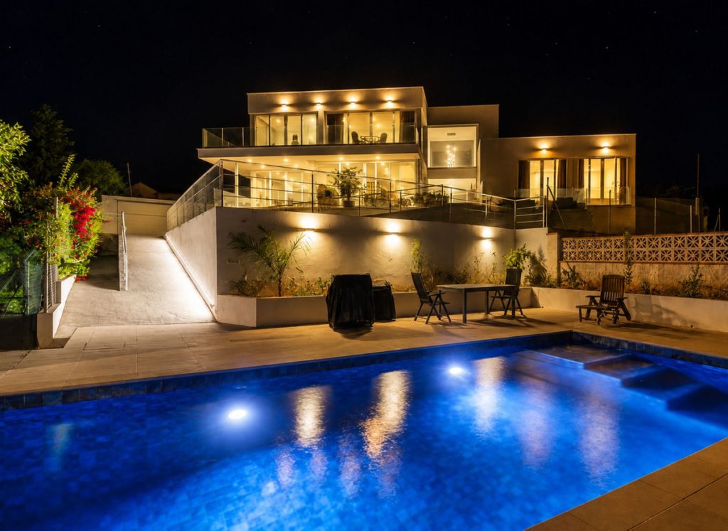 Villa in Estepona