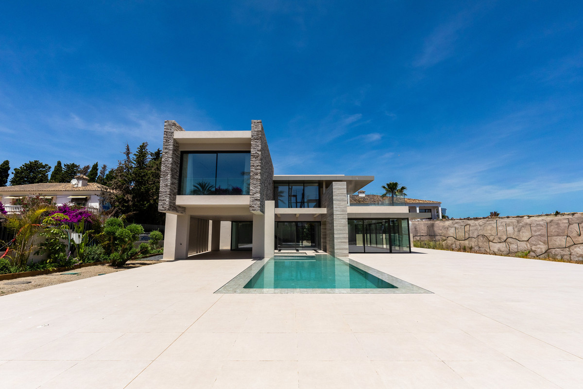 Villa in Cortijo Blanco