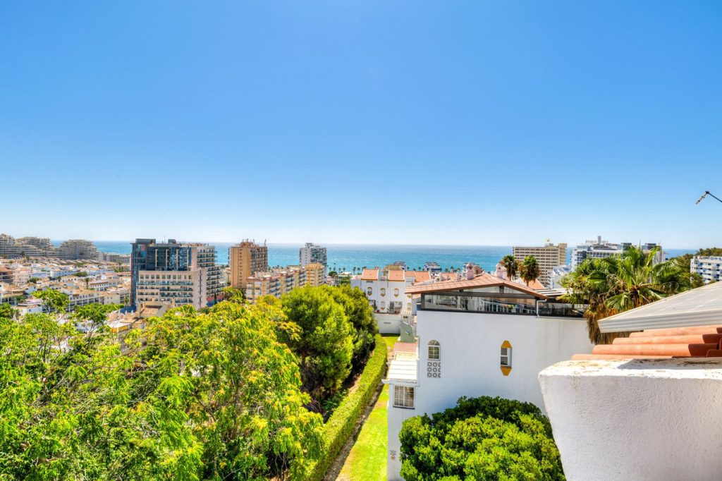 Town house in Benalmadena