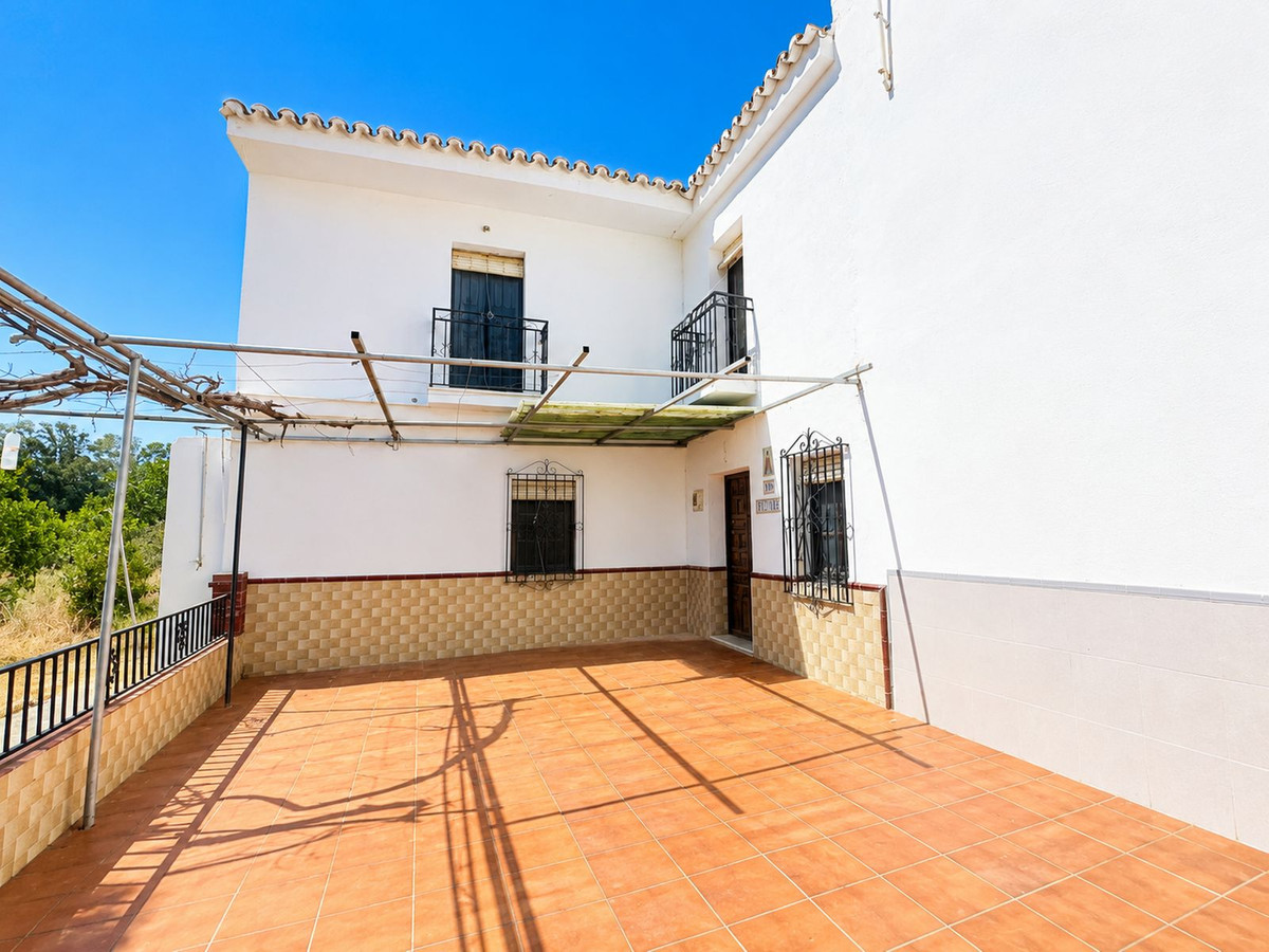 Villa in Pizarra