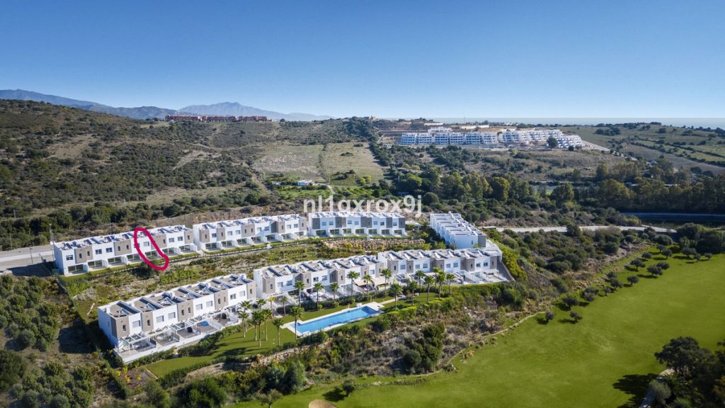 Town house in Estepona