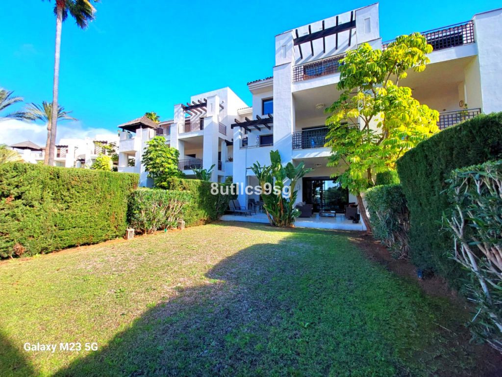 Apartment in Benahavís