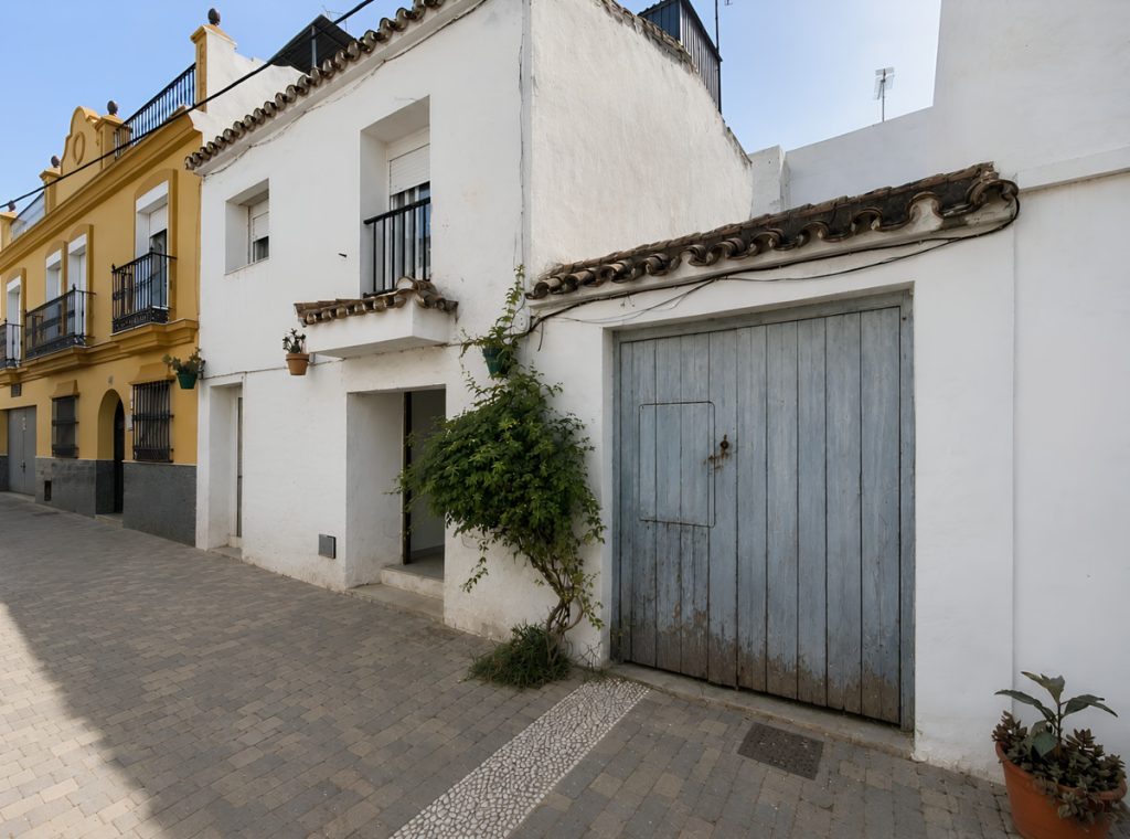 Town house in Estepona