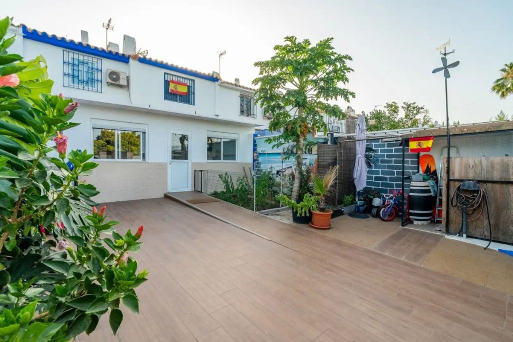 Town house in Estepona