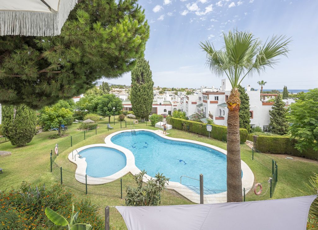 Town house in Estepona
