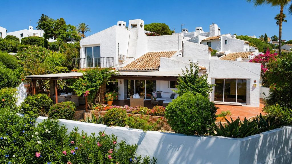 Villa in Casares