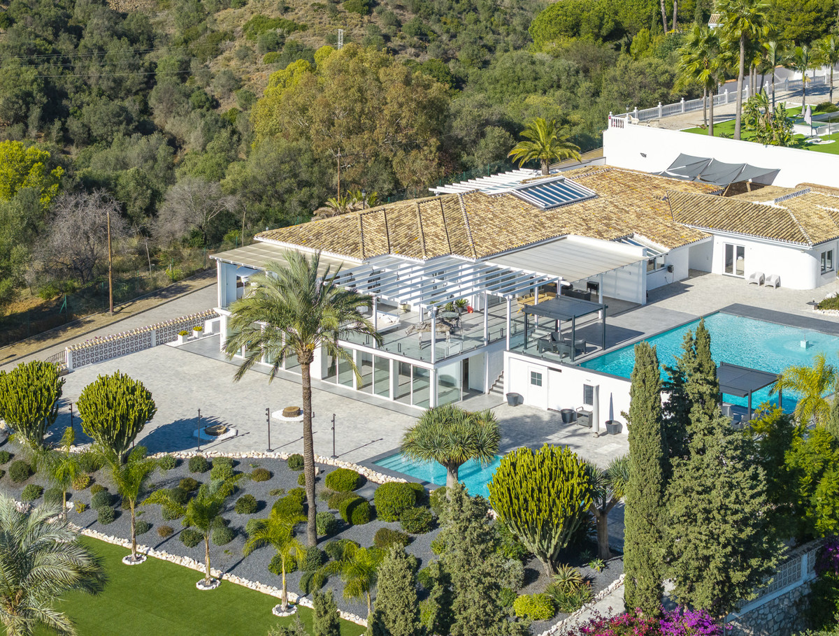 Villa in Elviria