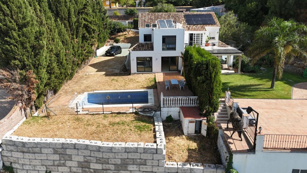 Villa in Ojén