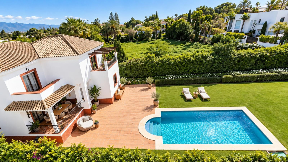 Villa in Guadalmina Baja