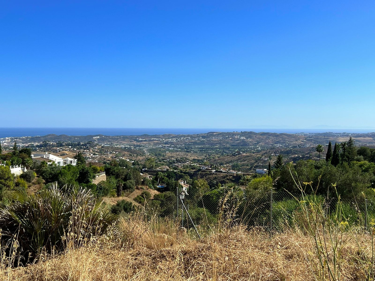 Grundstück in Mijas