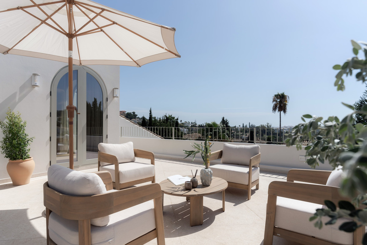 Villa in Nueva Andalucía