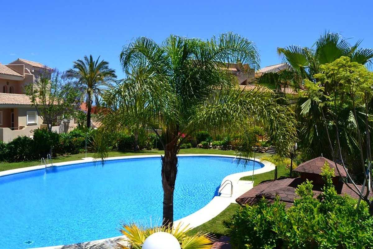 Villa in La Duquesa