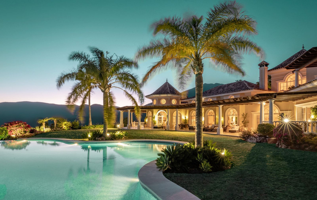 Villa in Benahavís