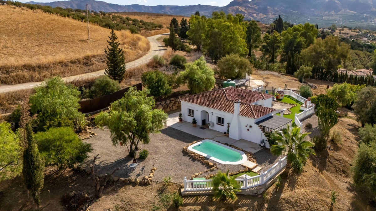 Finca in Pizarra